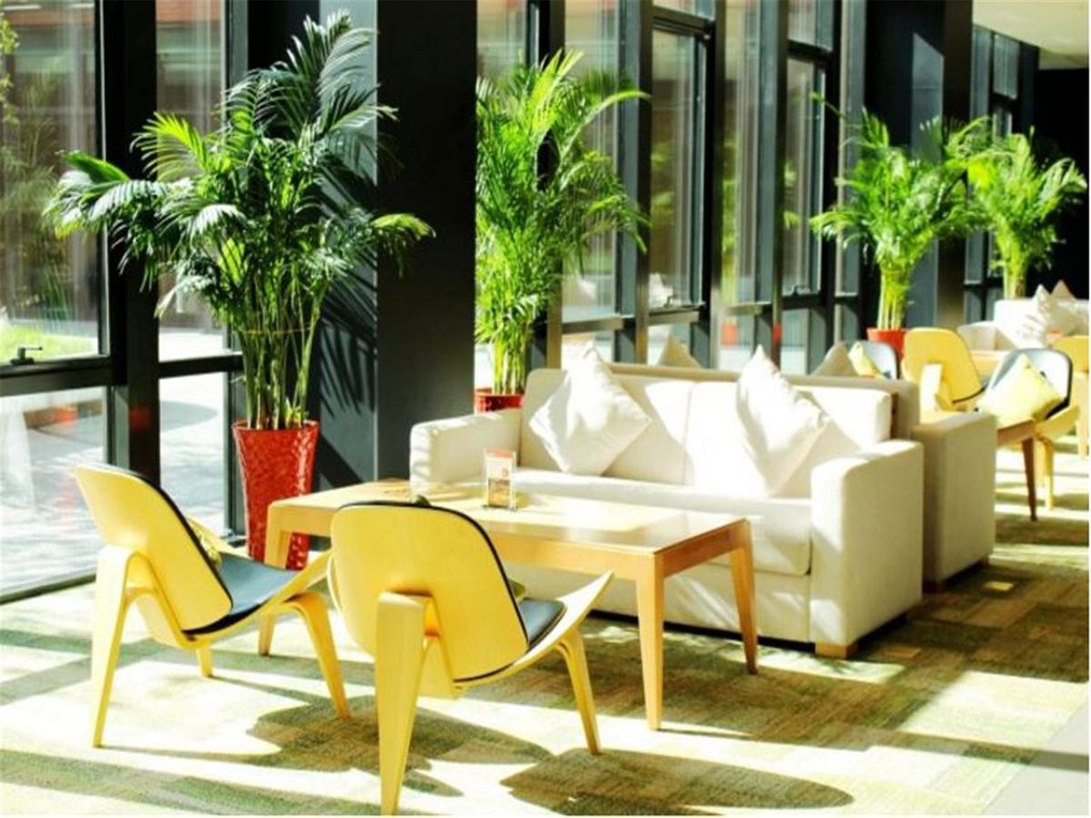 Intercity Hotel Qingdao Exterior foto
