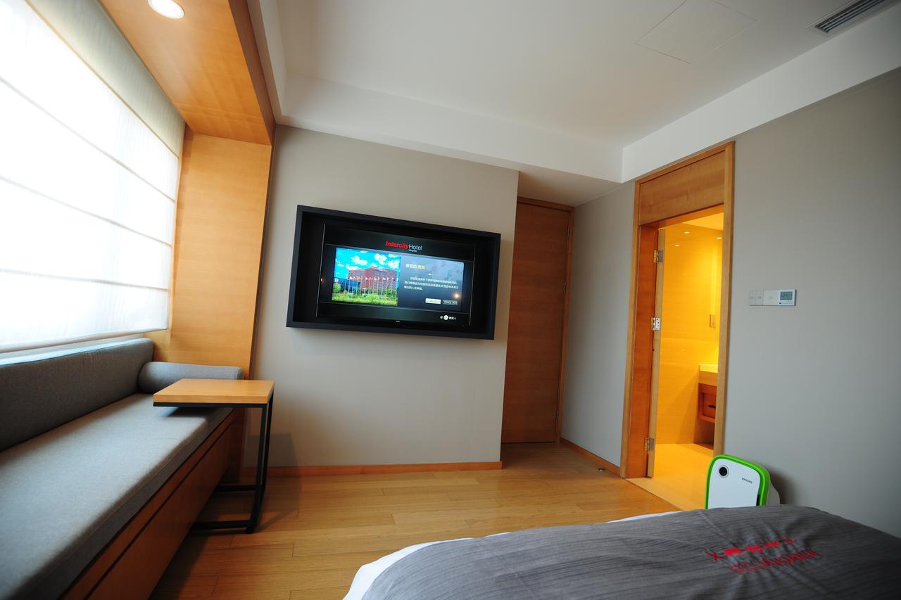 Intercity Hotel Qingdao Exterior foto