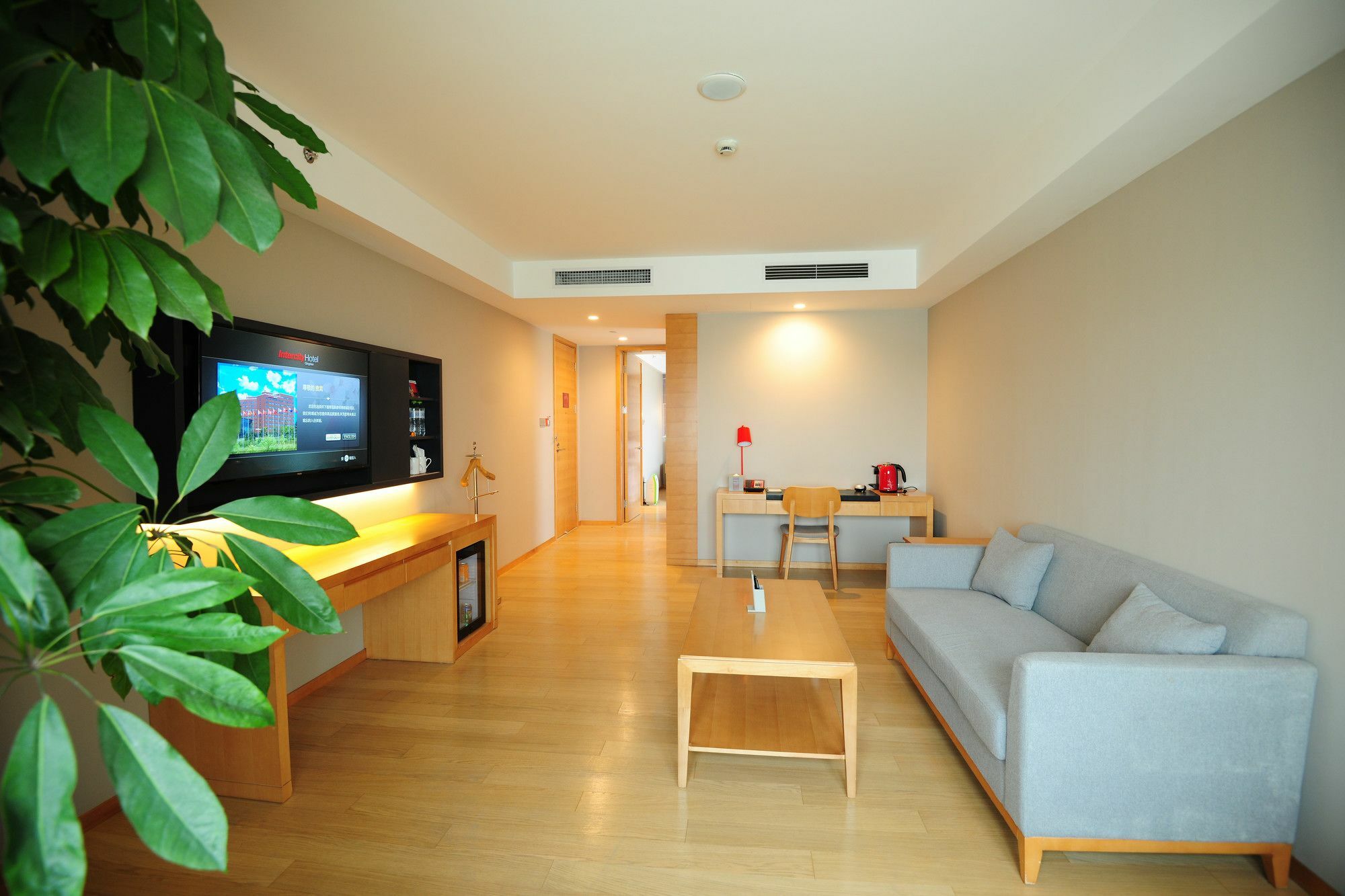 Intercity Hotel Qingdao Exterior foto